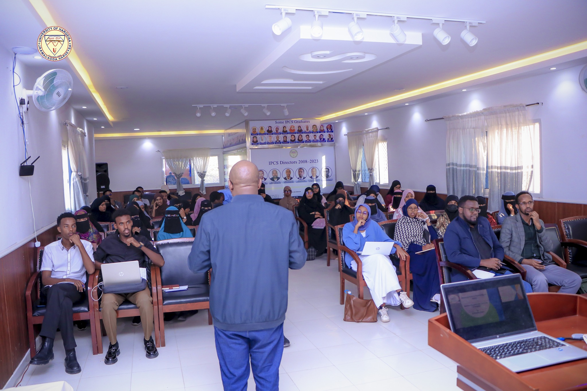 𝗨𝗻𝗶𝘃𝗲𝗿𝘀𝗶𝘁𝘆 𝗼𝗳 𝗛𝗮𝗿𝗴𝗲𝗶𝘀𝗮 𝗮𝗻𝗱 𝗠𝗮𝗮𝗻𝗱𝗲𝗲𝗾 𝗠𝗲𝗻𝘁𝗮𝗹 𝗛𝗲𝗮𝗹𝘁𝗵 𝗖𝗲𝗻𝘁𝗿𝗲 𝗛𝗼𝘀𝘁 𝗘𝗳𝗳𝗲𝗰𝘁𝗶𝘃𝗲 𝗥𝗲𝗽𝗼𝗿𝘁 𝗪𝗿𝗶𝘁𝗶𝗻𝗴 𝗪𝗼𝗿𝗸𝘀𝗵𝗼𝗽
