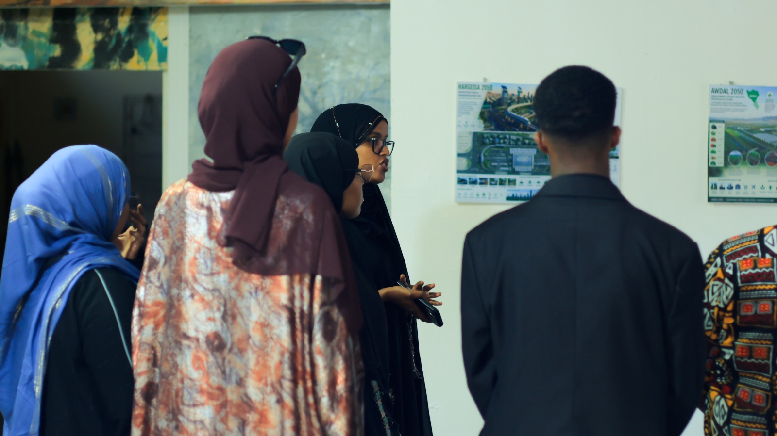 Three Architecture Engineering Students Honored by the Hargeisa Cultural Center
